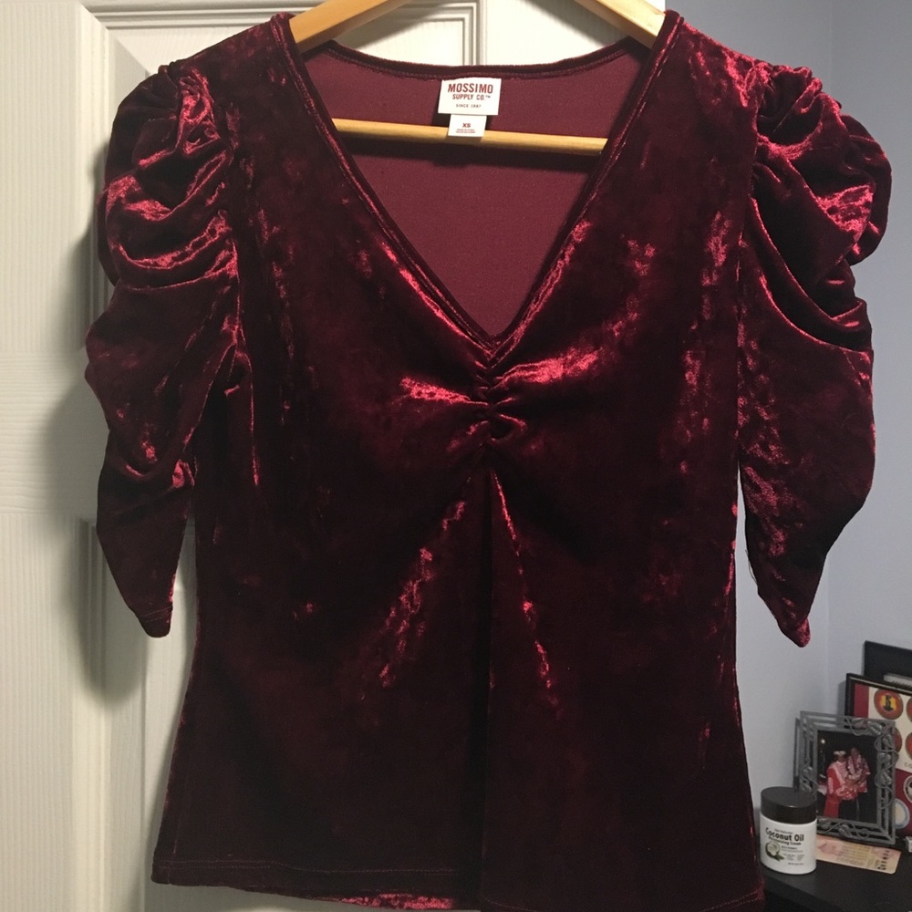 Mossimo velvet burgundy blouse